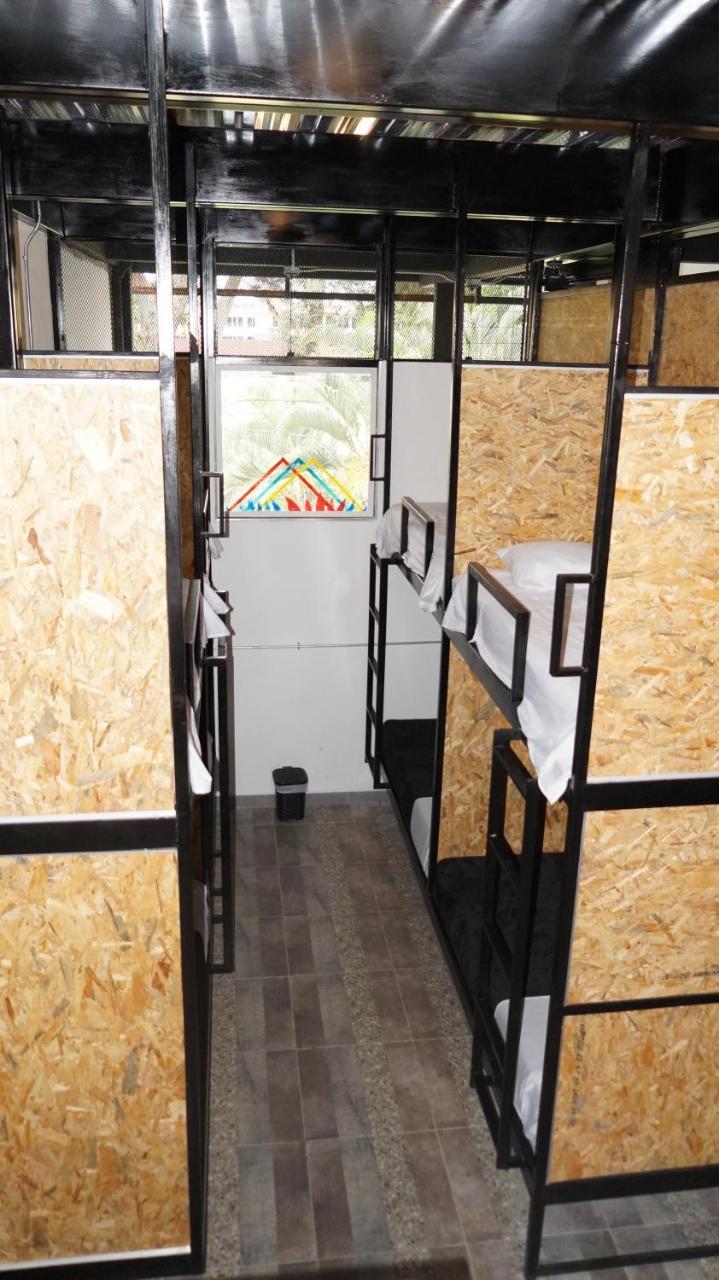 Nativo Hostel ميديلين المظهر الخارجي الصورة